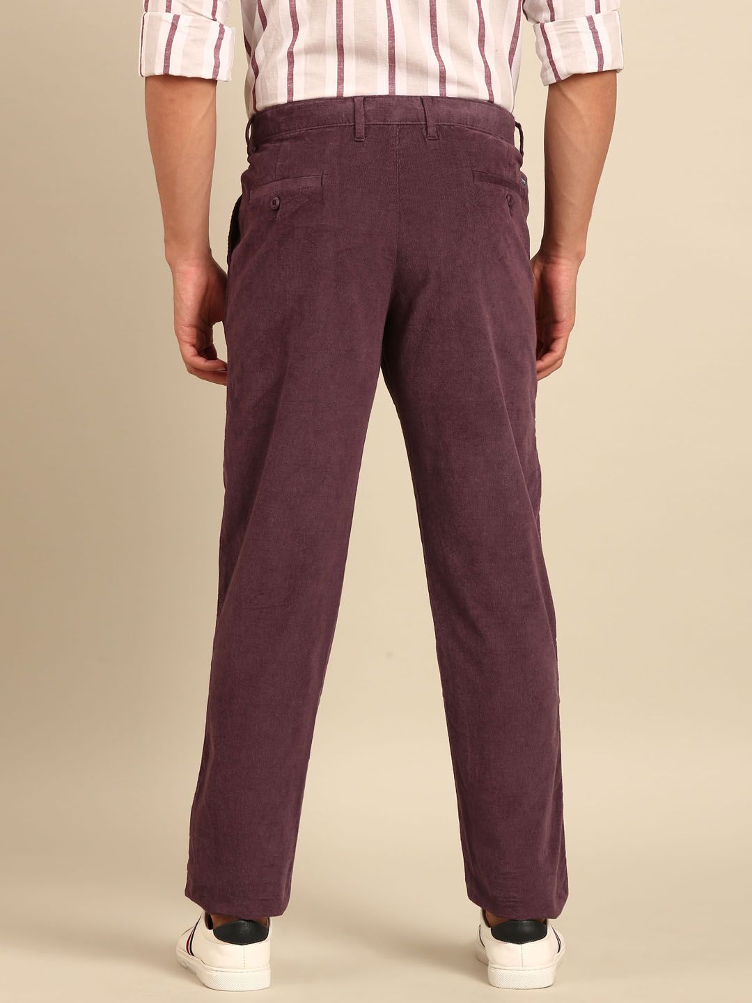 CAVALLO By Linen Club Men's Blended Linen Purple Solid Contemporary Fit Casual Trouser