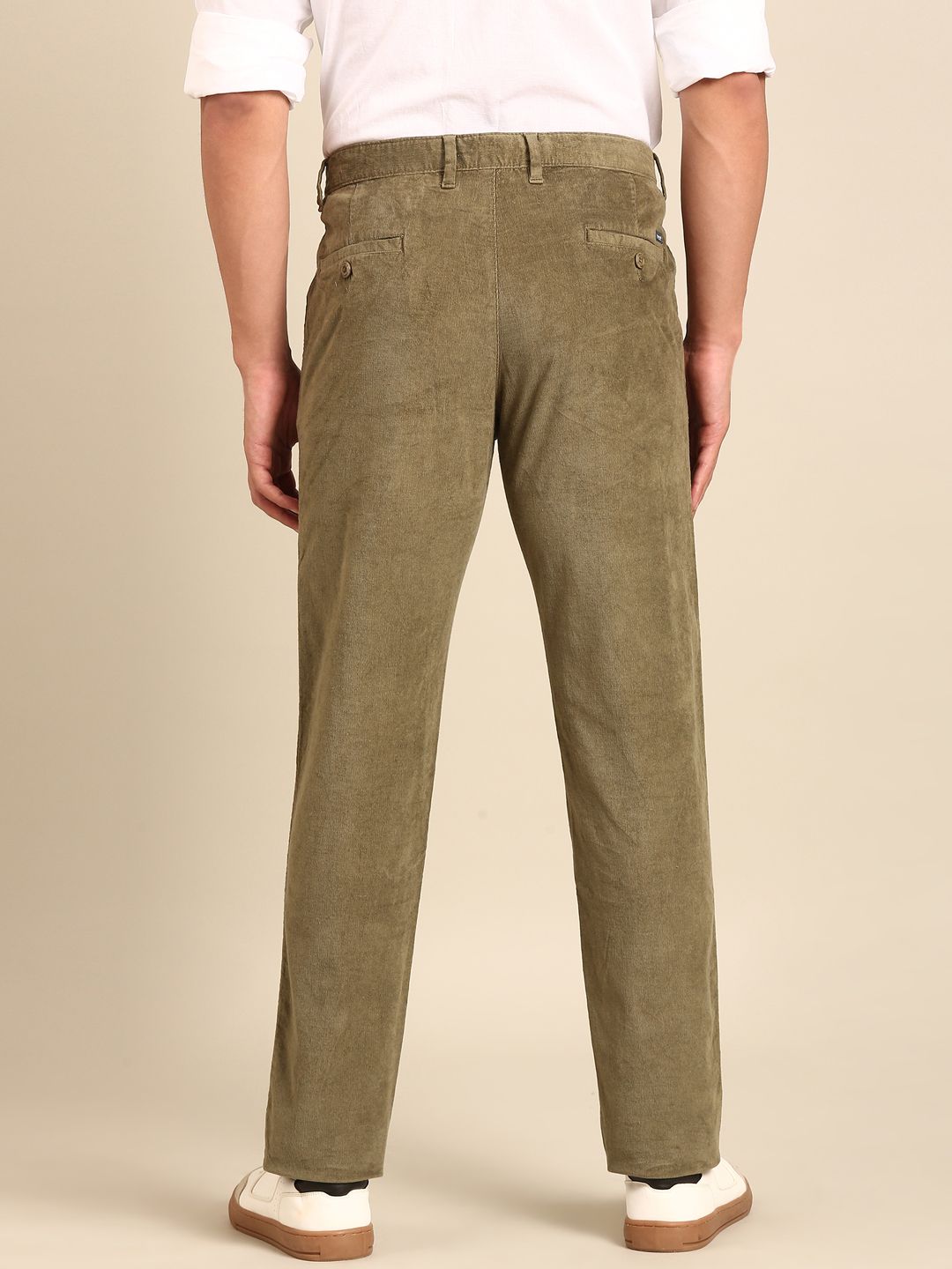 CAVALLO By Linen Club Men's Blended Linen Green Solid Contemporary Fit Casual Trouser