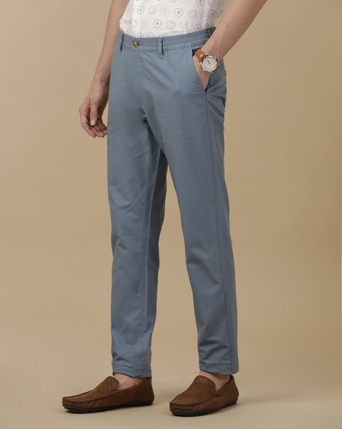 Mens Linen Blue Solid Contemporary Fit Casual Trousers