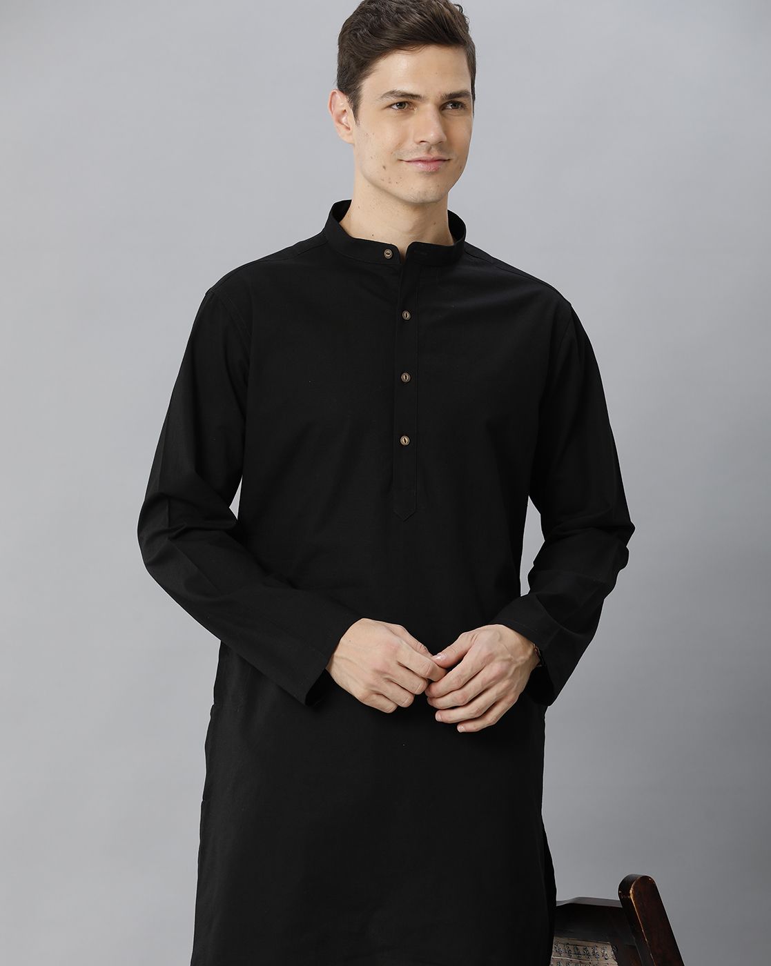 Cavallo By Linen Club Men's Cotton Linen Black Solid Regular Fit  Kurta