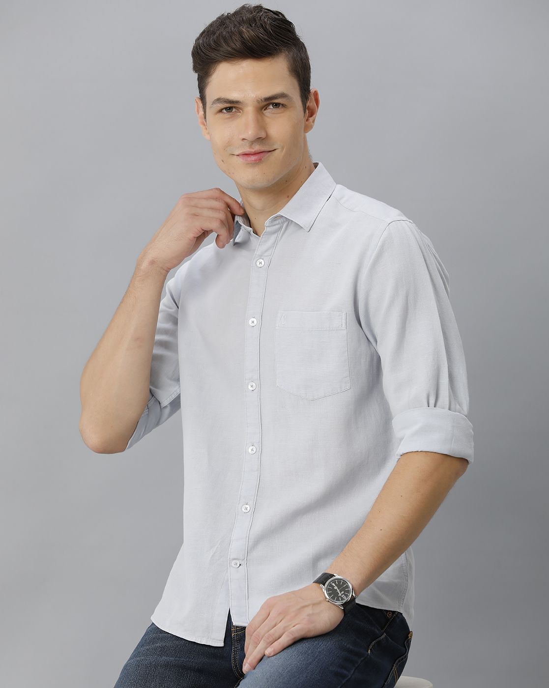 Men's Blended Linen Grey Solid Contemporary Fit Full Sleeve Casual Shirt