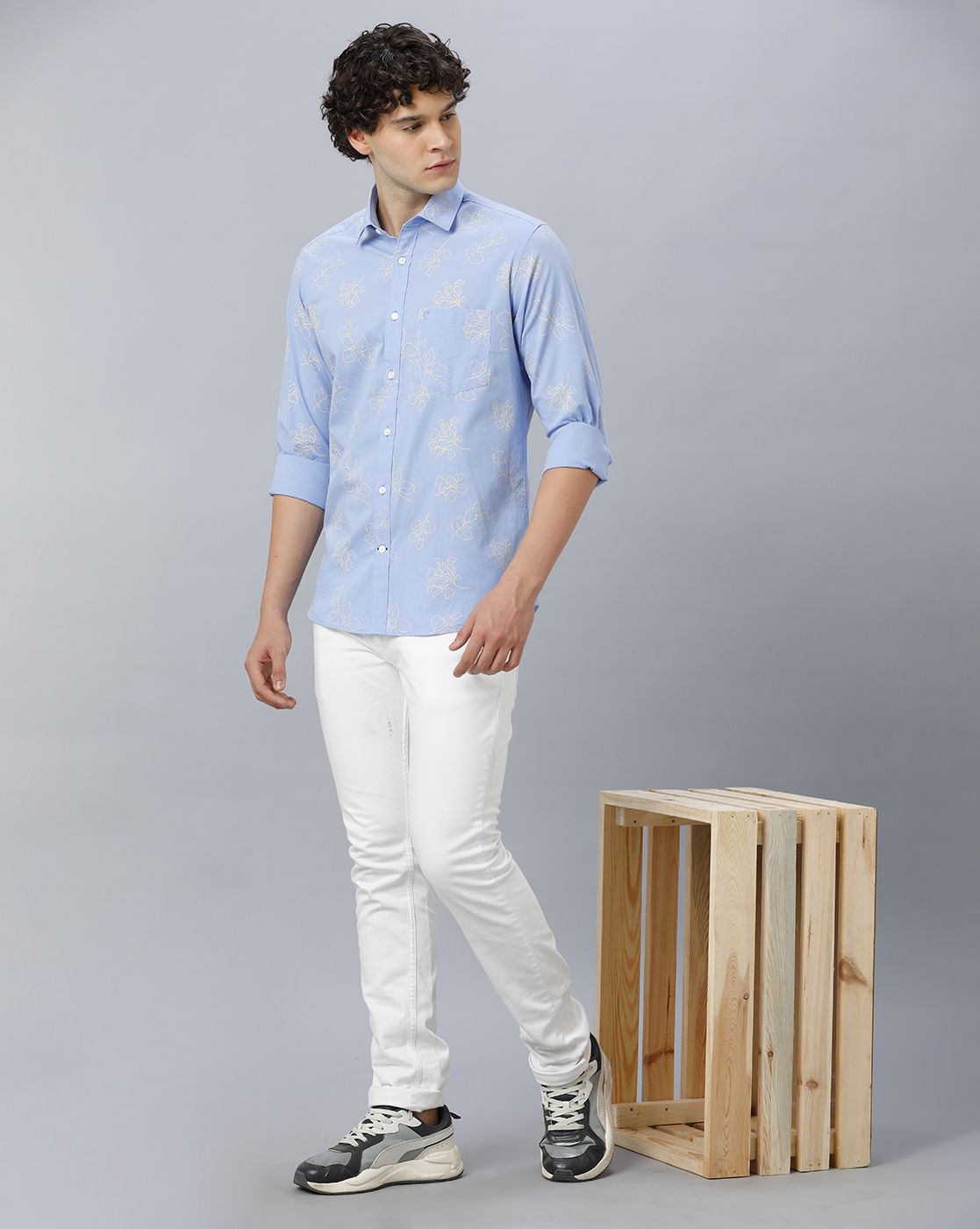 Men's Blended Linen Blue Printed Contemporary Fit Full Sleeve Sleeve Casual Shirt