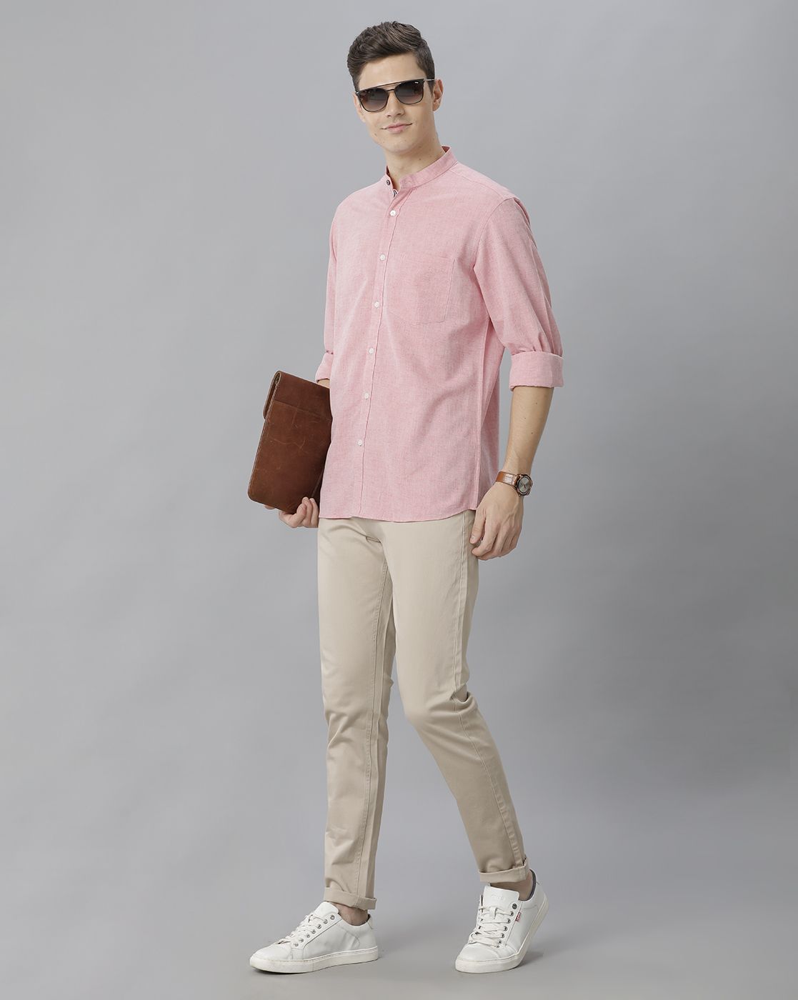 Men's Blended Linen Pink Solid Contemporary Fit Full Sleeve Sleeve Casual Shirt