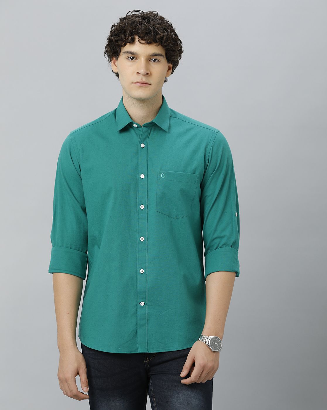 Men's Blended Linen Green Solid Contemporary Fit Full Sleeve Casual Shirt