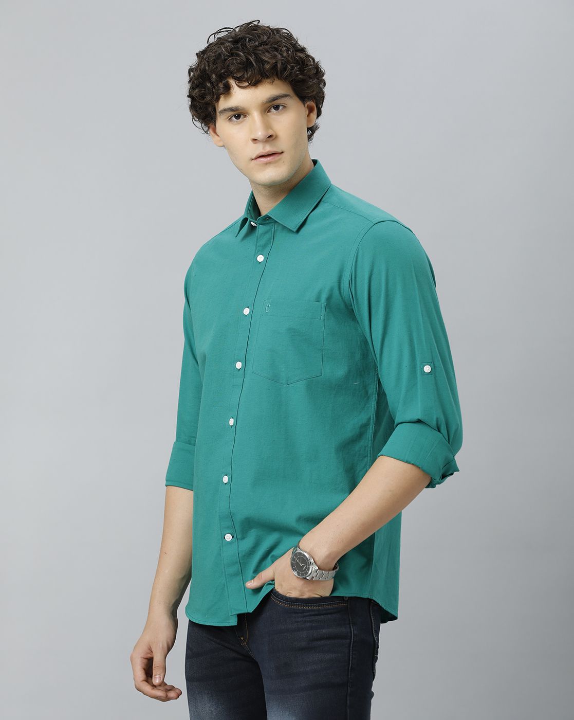 Men's Blended Linen Green Solid Contemporary Fit Full Sleeve Casual Shirt