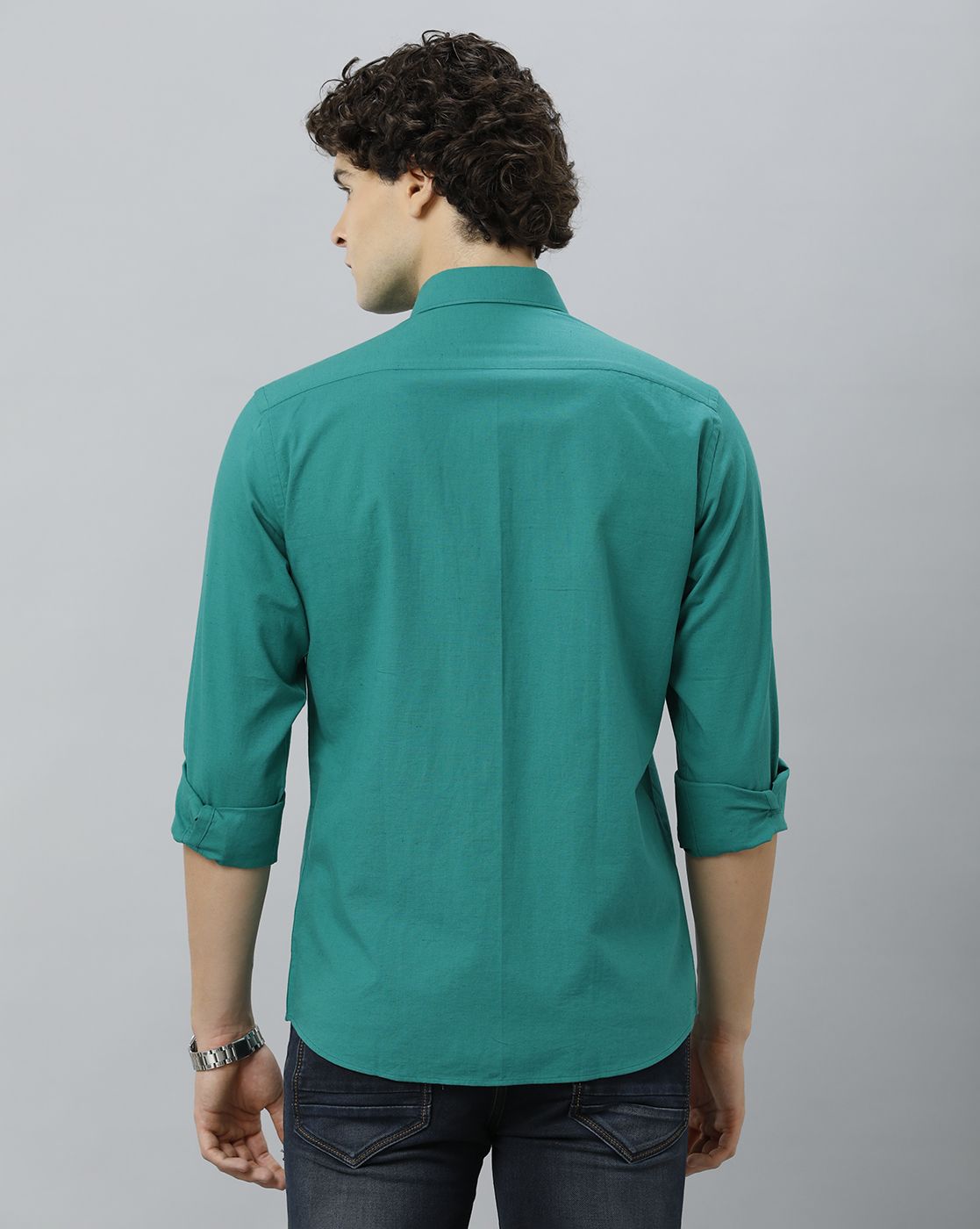 Men's Blended Linen Green Solid Contemporary Fit Full Sleeve Casual Shirt