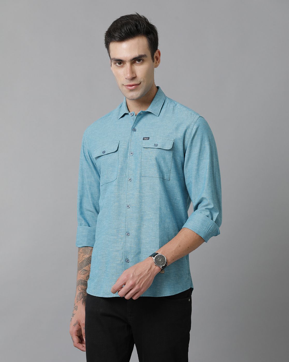 Men's Blended Linen Turquoise Blue Solid Contemporary Fit Full Sleeve Sleeve Casual Shirt