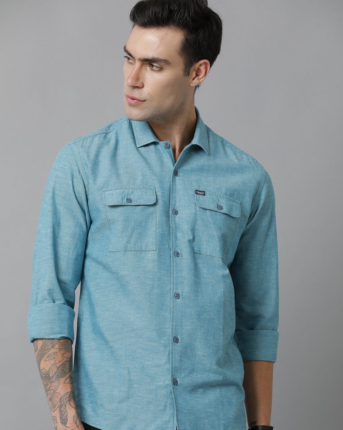 Men's Blended Linen Turquoise Blue Solid Contemporary Fit Full Sleeve Sleeve Casual Shirt