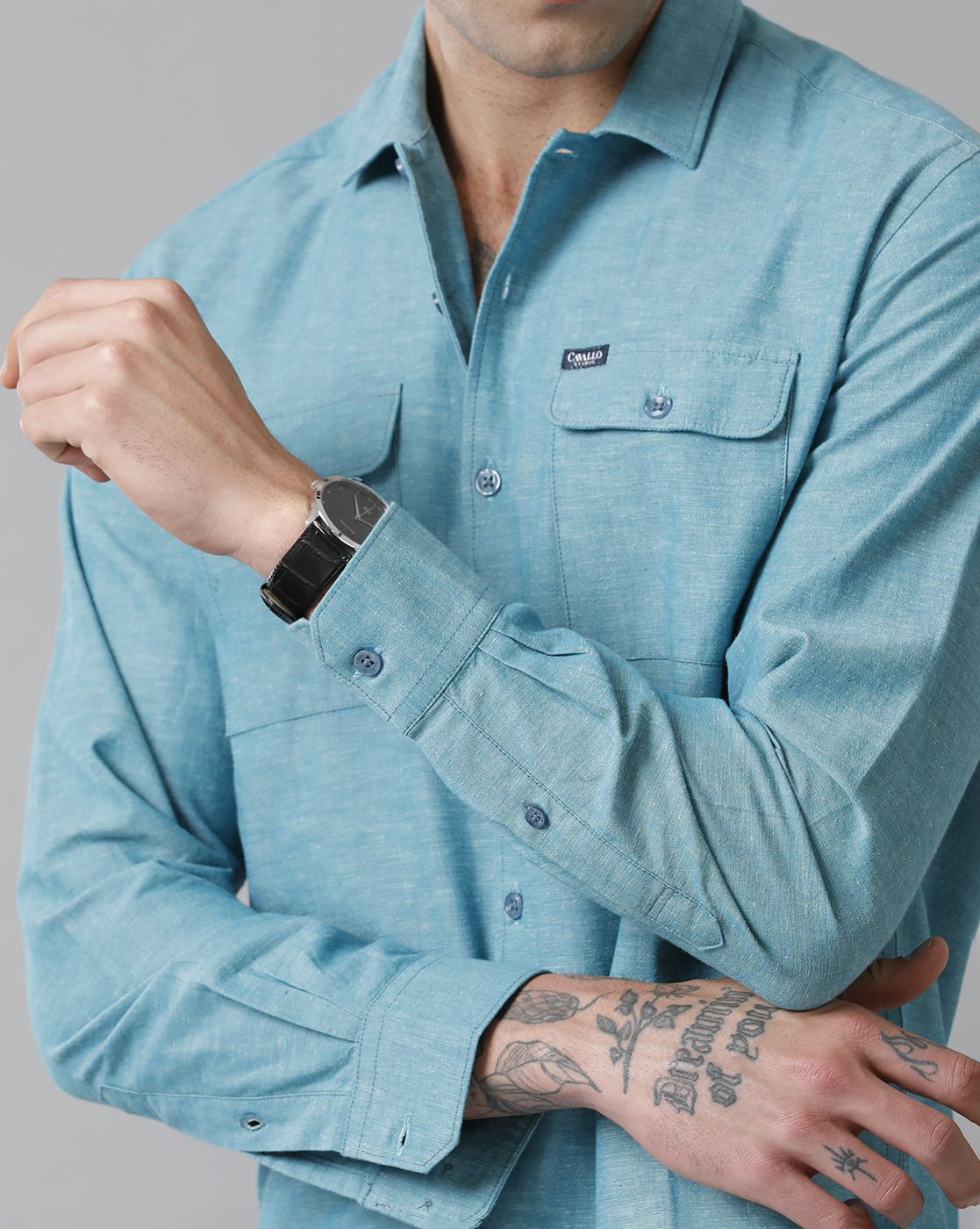 Men's Blended Linen Turquoise Blue Solid Contemporary Fit Full Sleeve Sleeve Casual Shirt