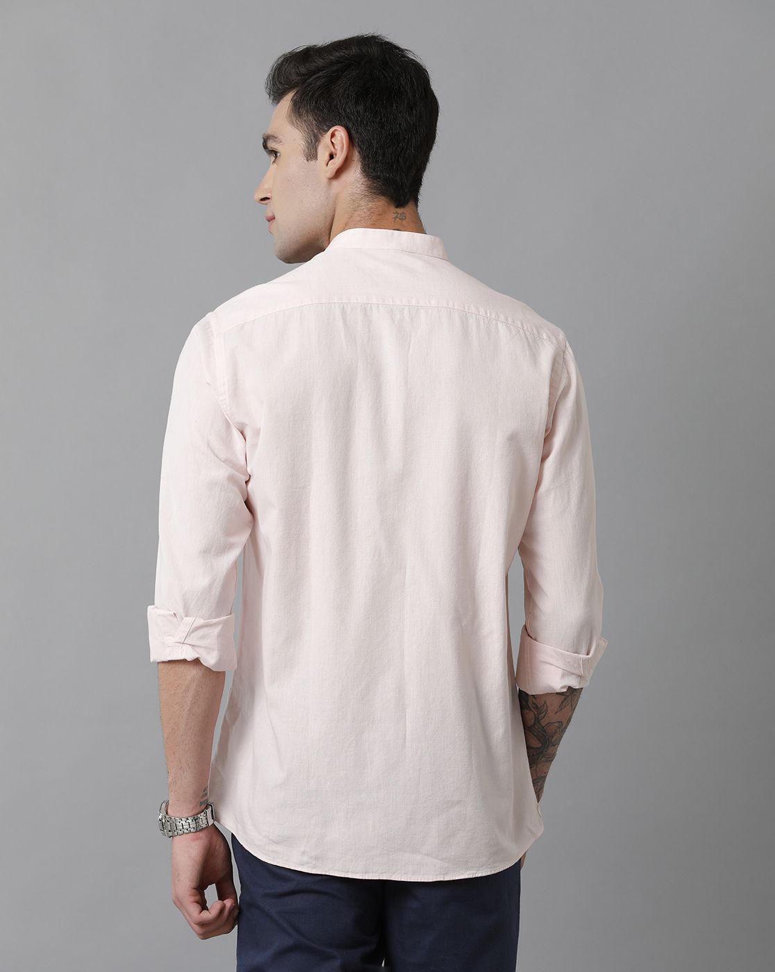 Men's Blended Linen Pink Solid Contemporary Fit Full Sleeve Sleeve Casual Shirt