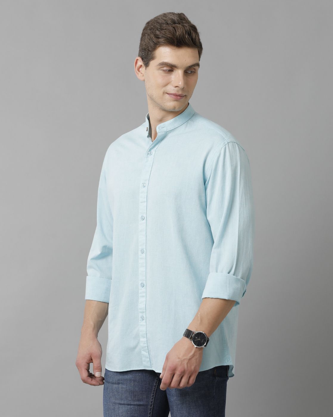 Men's Blended Linen Blue Solid Contemporary Fit Full Sleeve Sleeve Casual Shirt