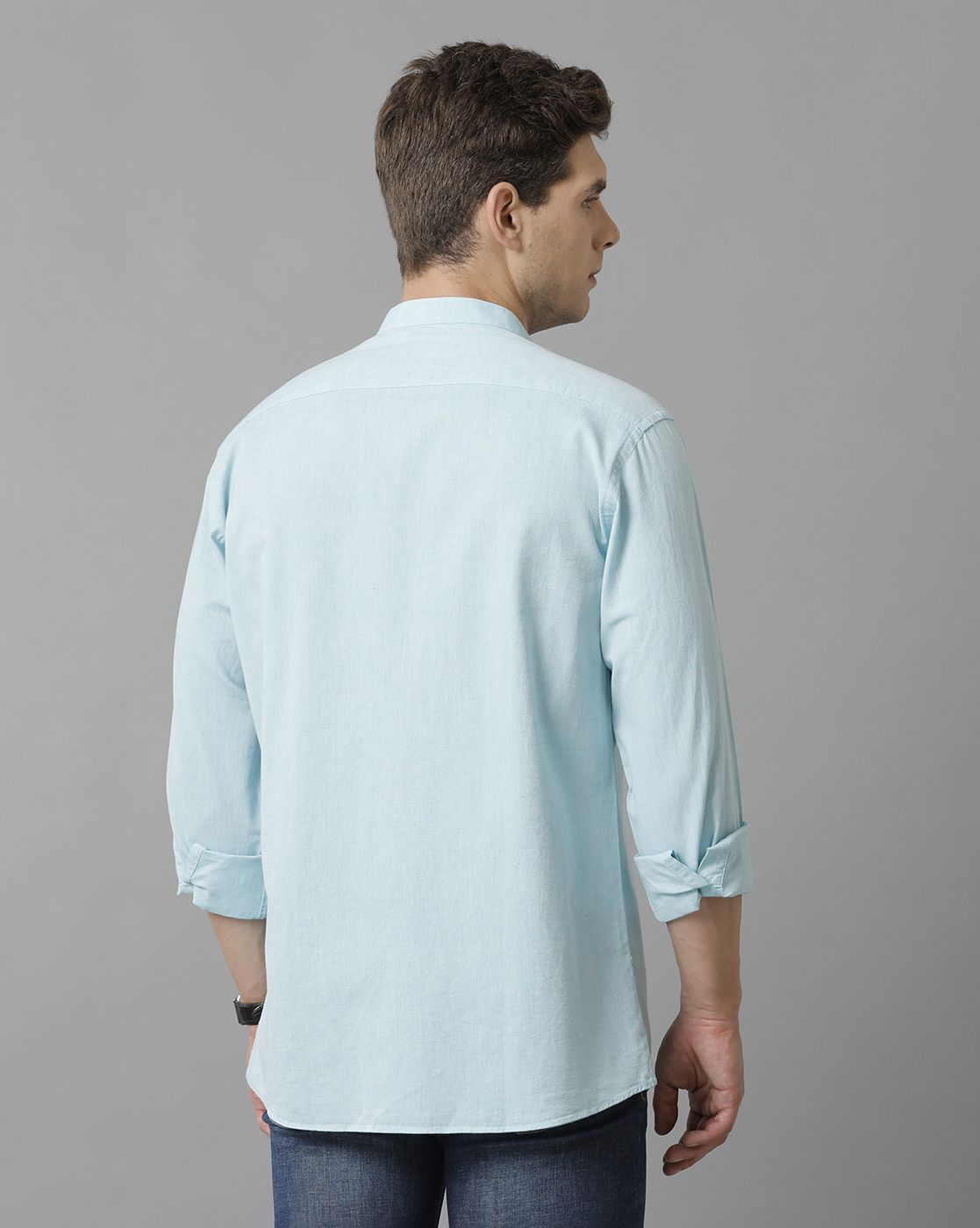 Men's Blended Linen Blue Solid Contemporary Fit Full Sleeve Sleeve Casual Shirt