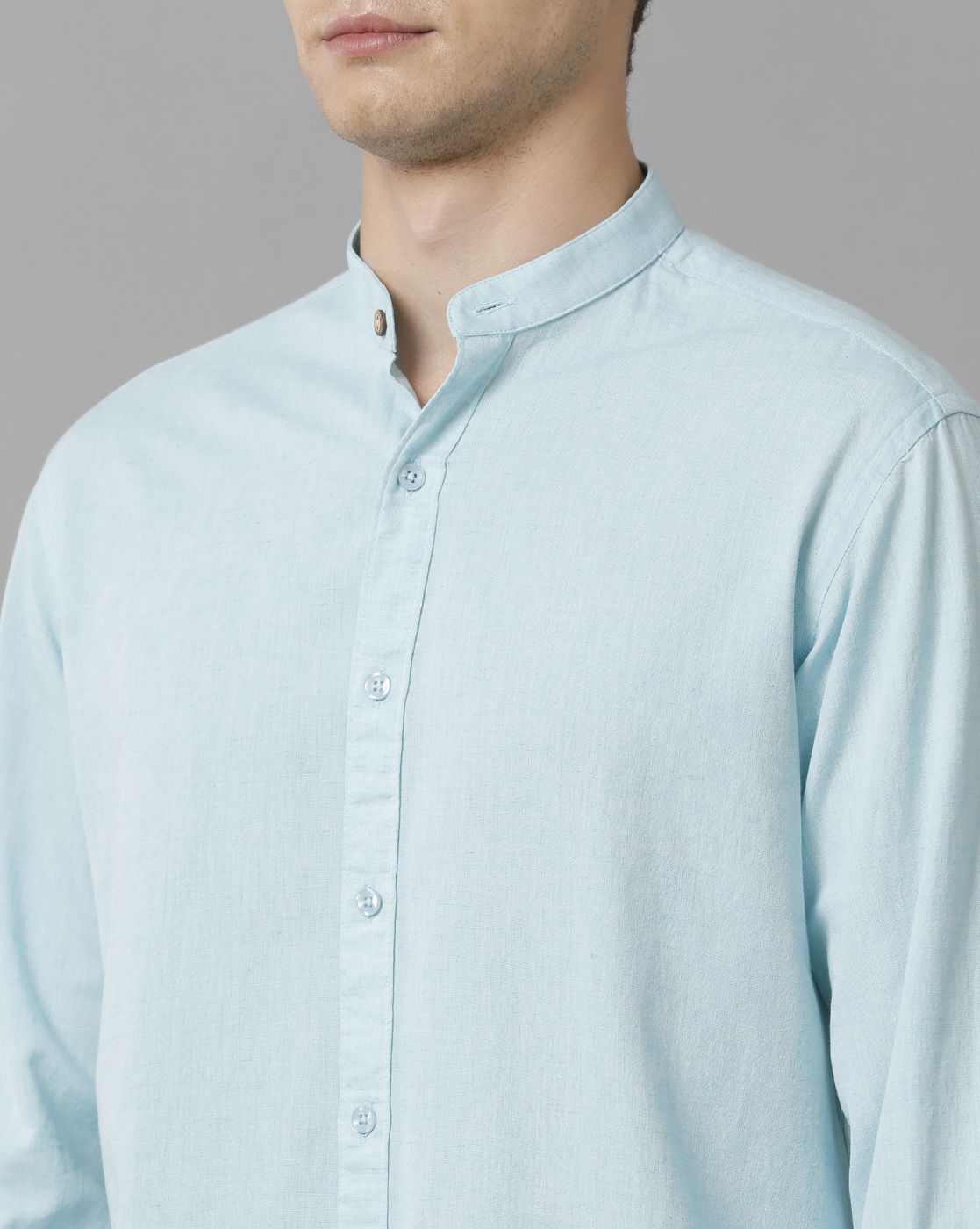 Men's Blended Linen Blue Solid Contemporary Fit Full Sleeve Sleeve Casual Shirt