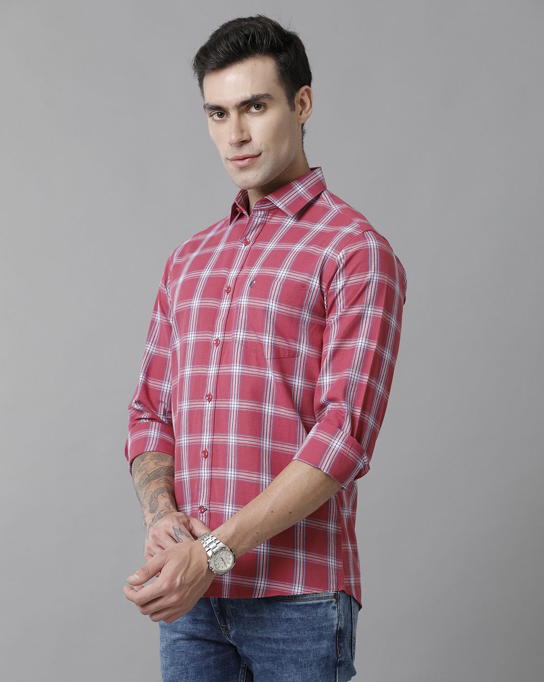Men's Blended Linen Red Checked Contemporary Fit Full Sleeve Sleeve Casual Shirt