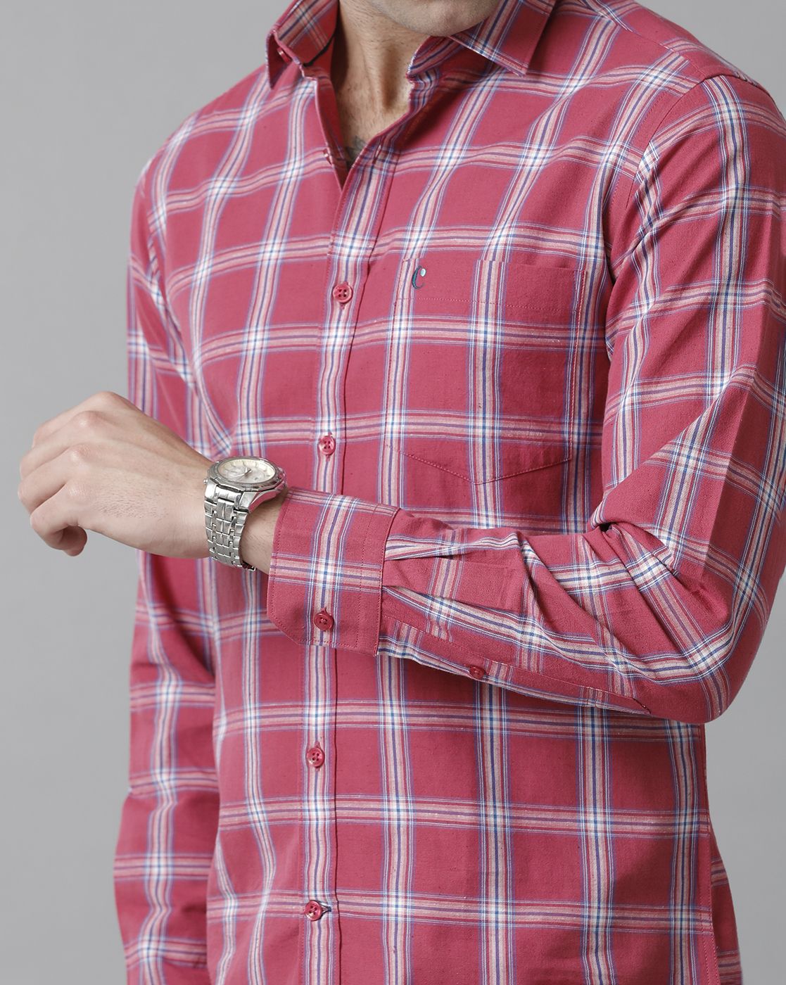 Men's Blended Linen Red Checked Contemporary Fit Full Sleeve Sleeve Casual Shirt