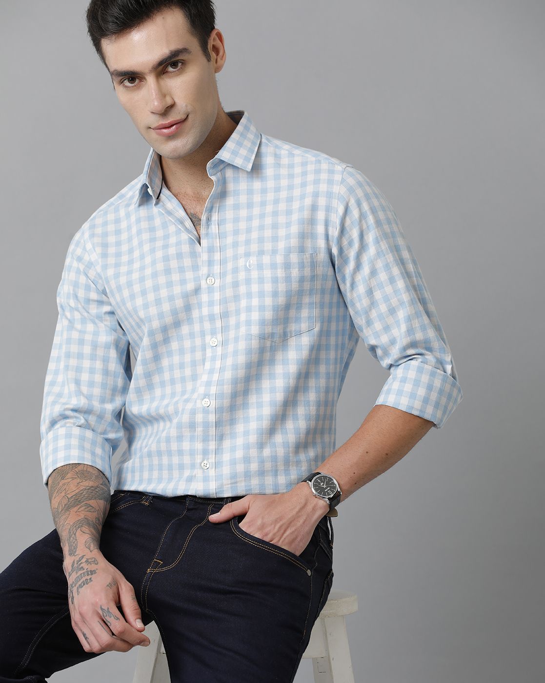 Men's Blended Linen Blue Checked Contemporary Fit Full Sleeve Casual Shirt