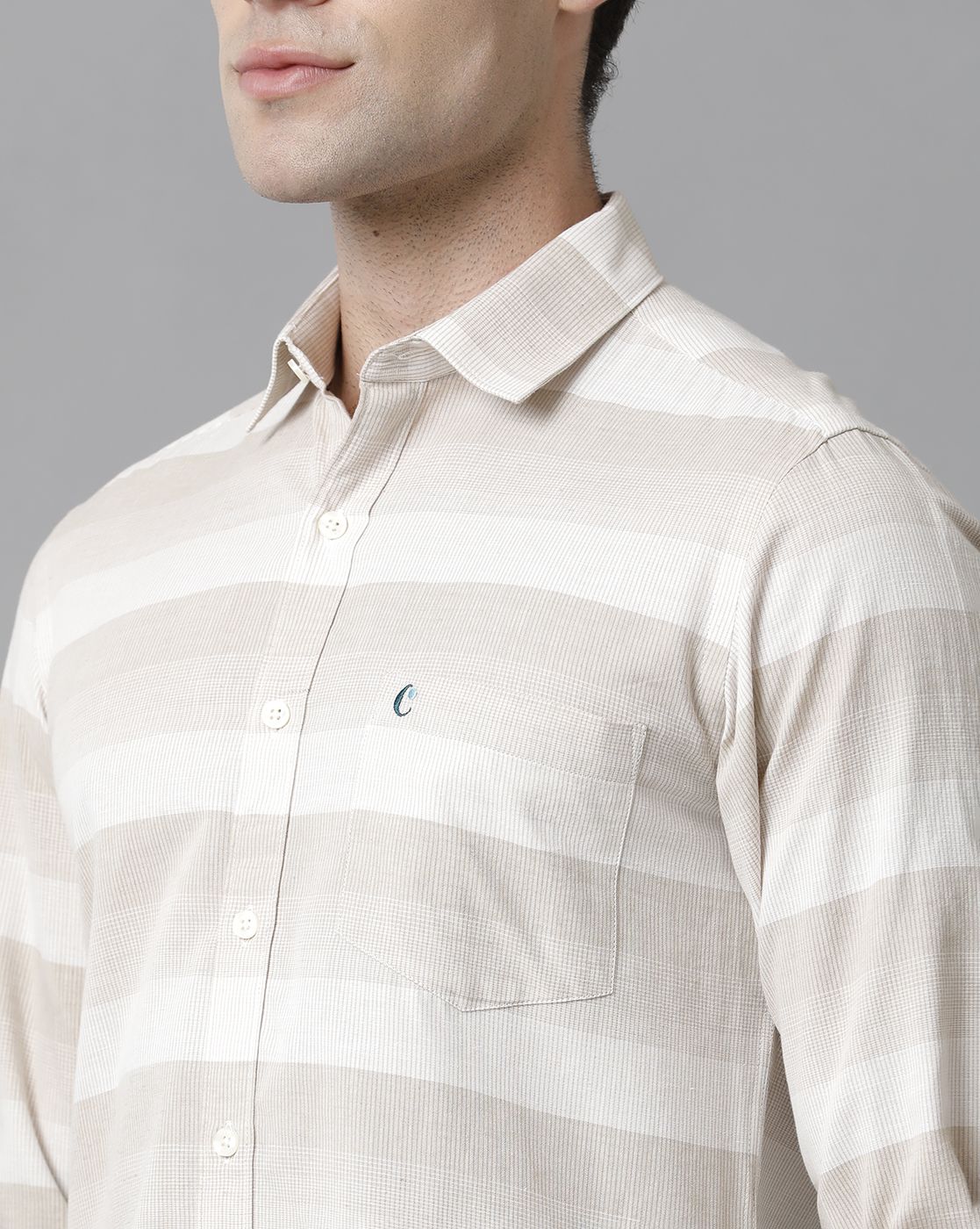 Men's Blended Linen Beige Striped Contemporary Fit Full Sleeve Casual Shirt