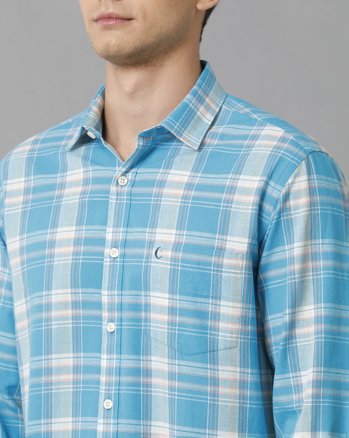 Men's Blended Linen Blue Checked Contemporary Fit Full Sleeve Casual Shirt