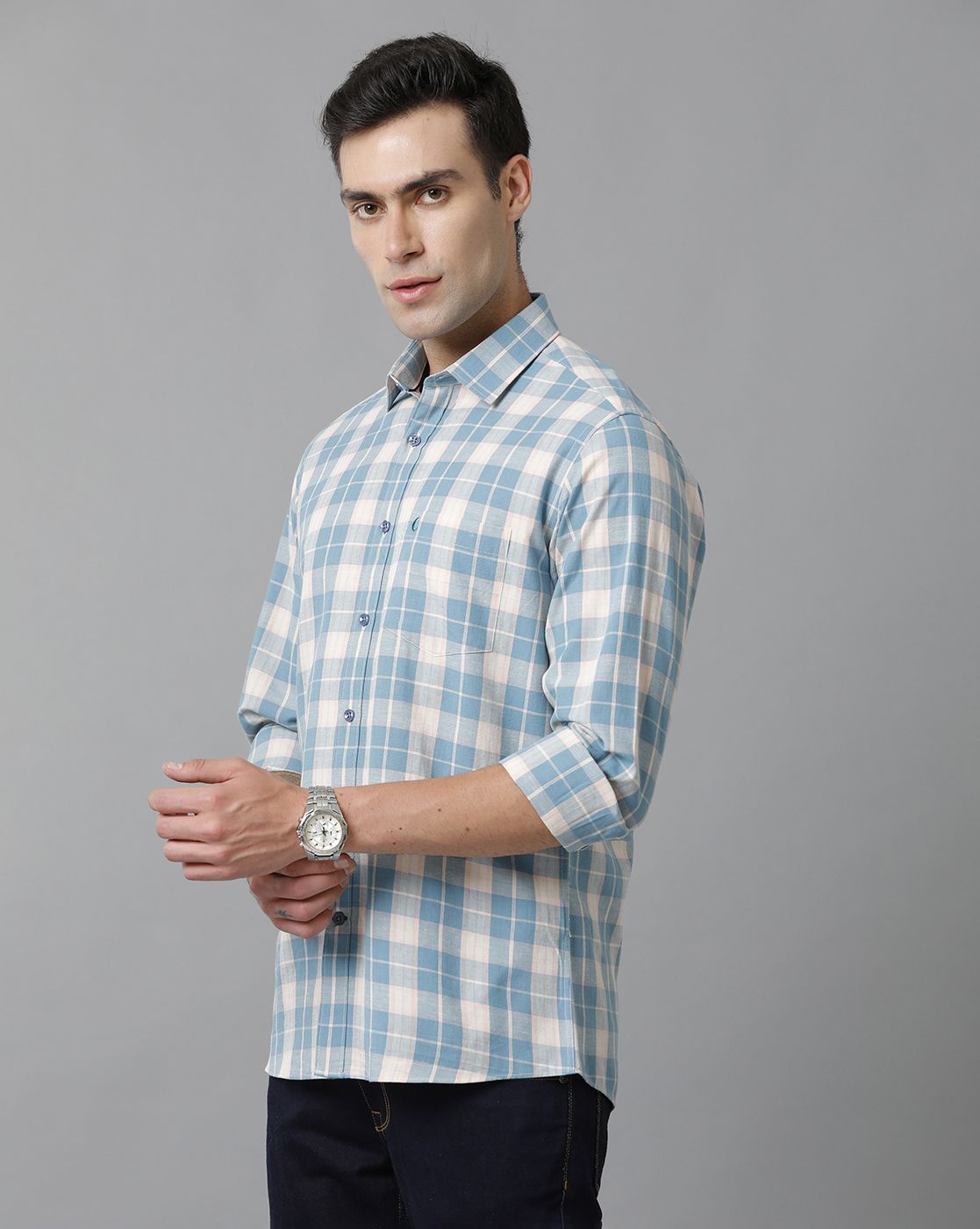 Men's Blended Linen Blue Checked Contemporary Fit Full Sleeve Casual Shirt
