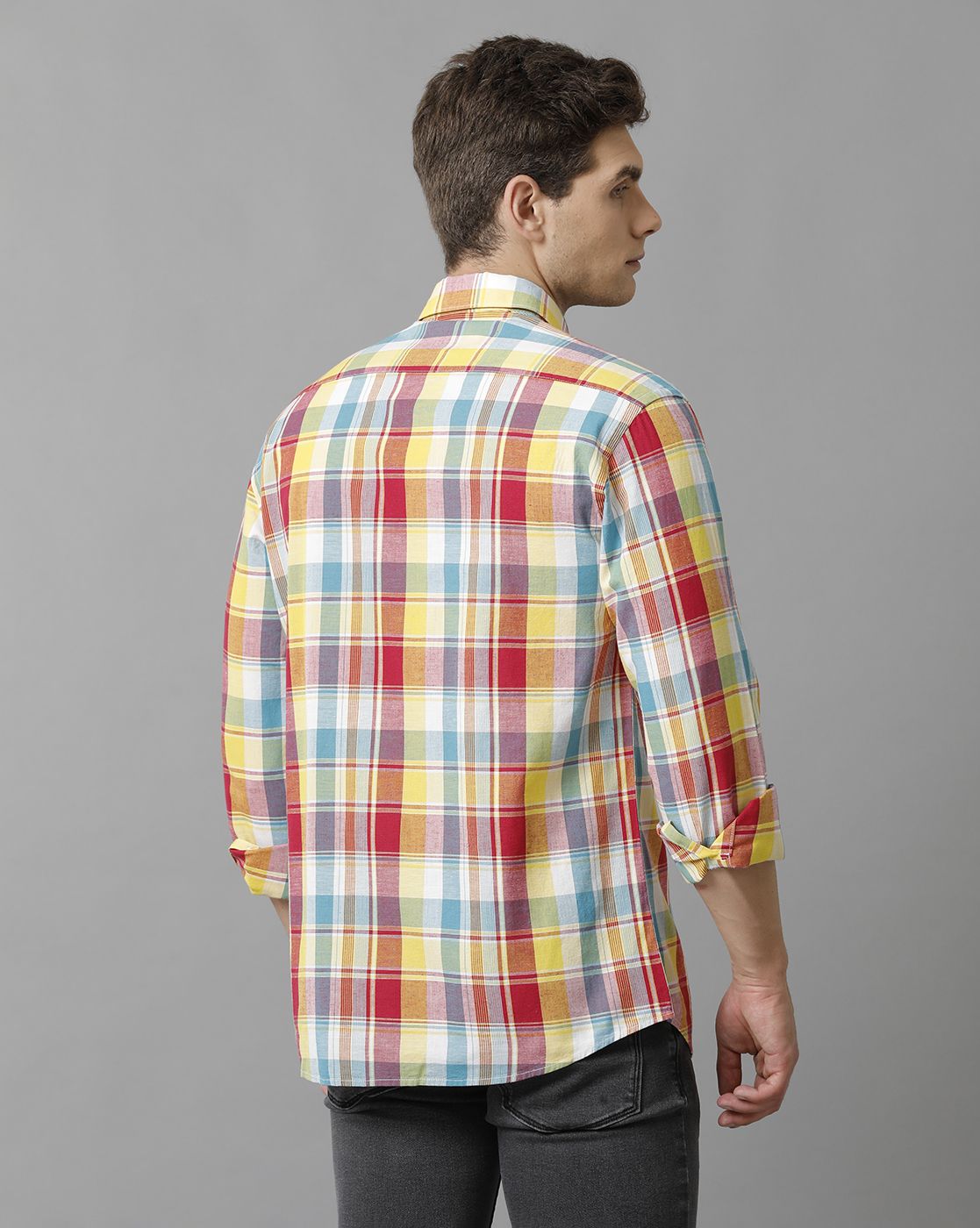 Men's Blended Linen Red Checked Contemporary Fit Full Sleeve Sleeve Casual Shirt