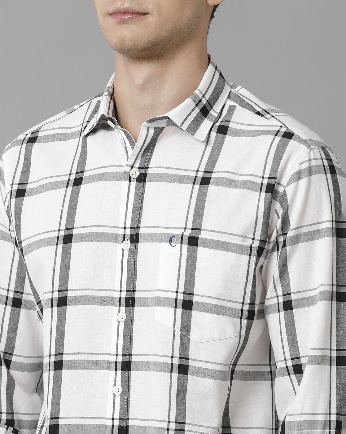 Men's Blended Linen Black Checked Contemporary Fit Full Sleeve Sleeve Casual Shirt