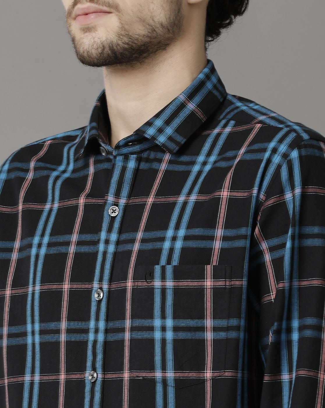 Men's Blended Linen Turquoise Blue Checked Contemporary Fit Full Sleeve Sleeve Casual Shirt