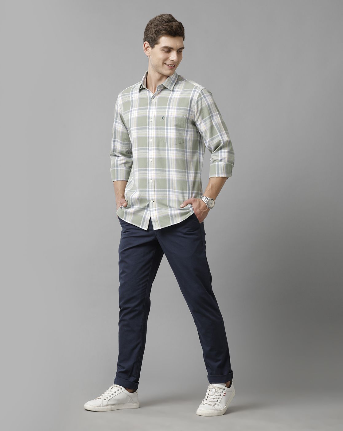 Men's Blended Linen Green Checked Contemporary Fit Full Sleeve Sleeve Casual Shirt