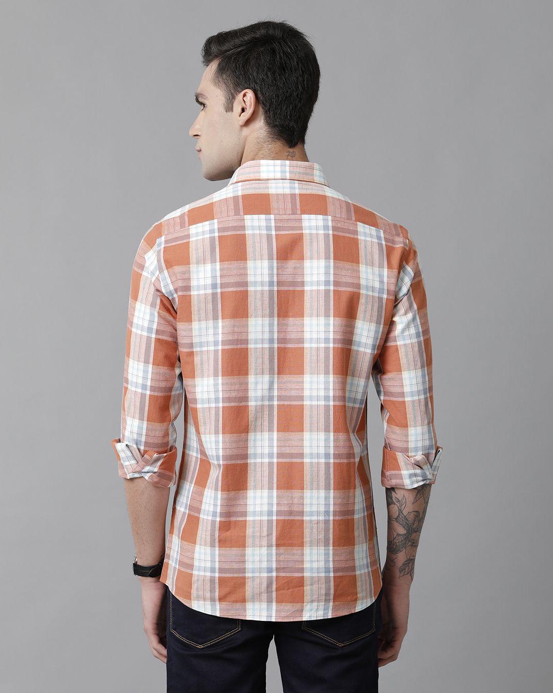 Men's Blended Linen Red Checked Contemporary Fit Full Sleeve Sleeve Casual Shirt