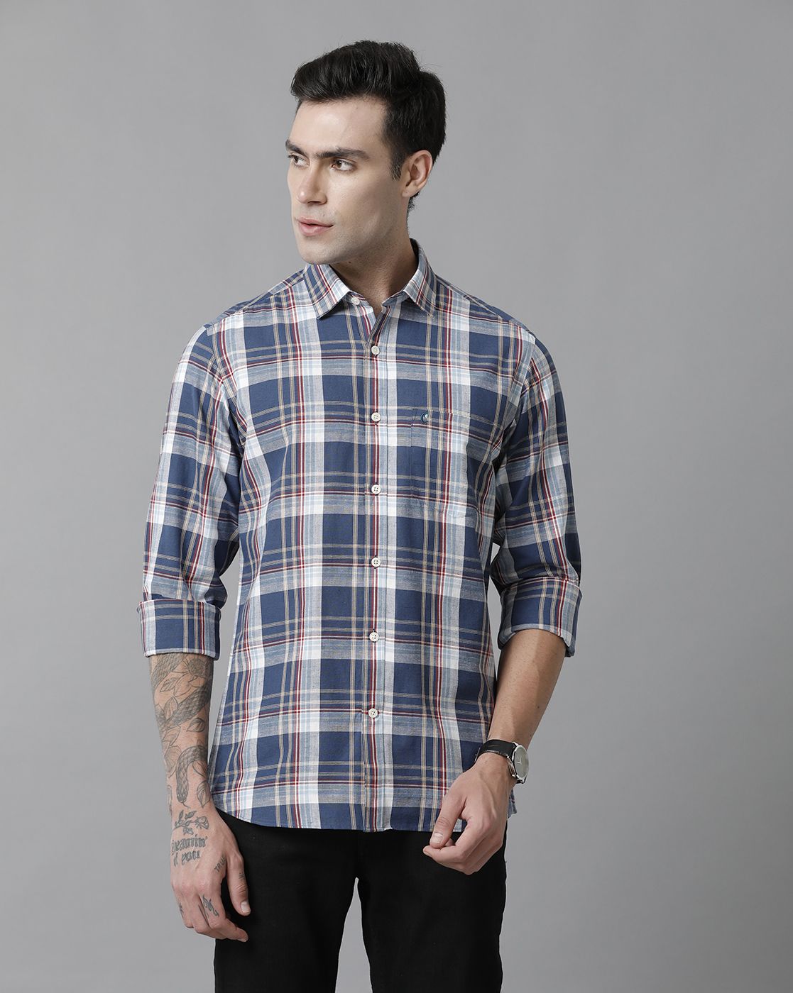 Men's Blended Linen Blue Checked Contemporary Fit Full Sleeve Sleeve Casual Shirt