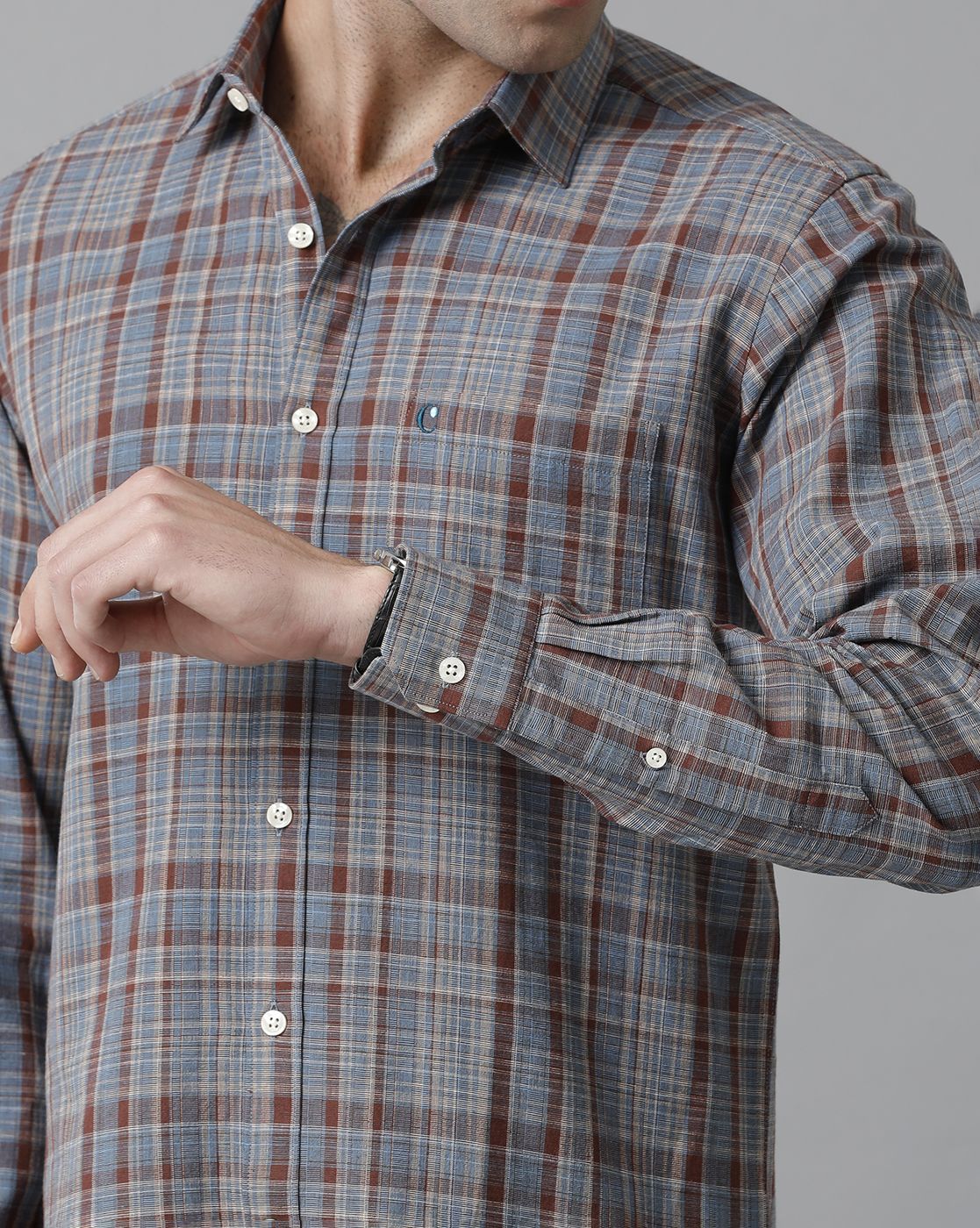 Men's Blended Linen Brown Checked Contemporary Fit Full Sleeve Sleeve Casual Shirt