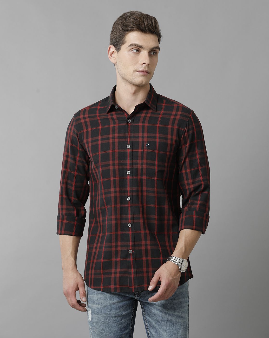 Men's Blended Linen Red Checked Contemporary Fit Full Sleeve Sleeve Casual Shirt