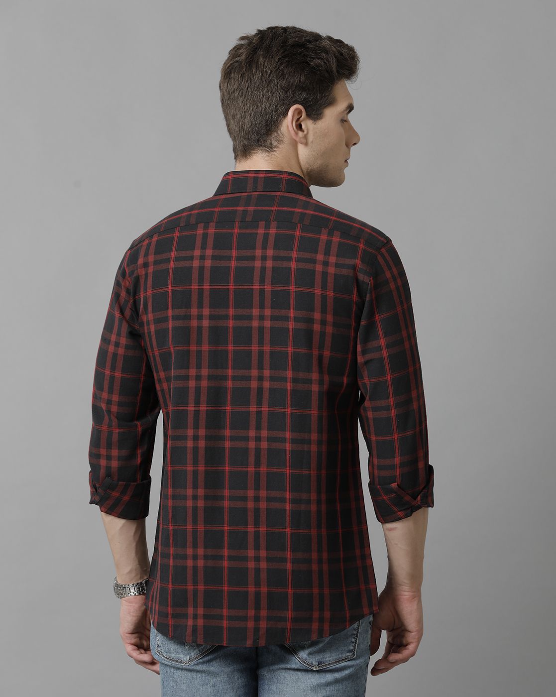 Men's Blended Linen Red Checked Contemporary Fit Full Sleeve Sleeve Casual Shirt