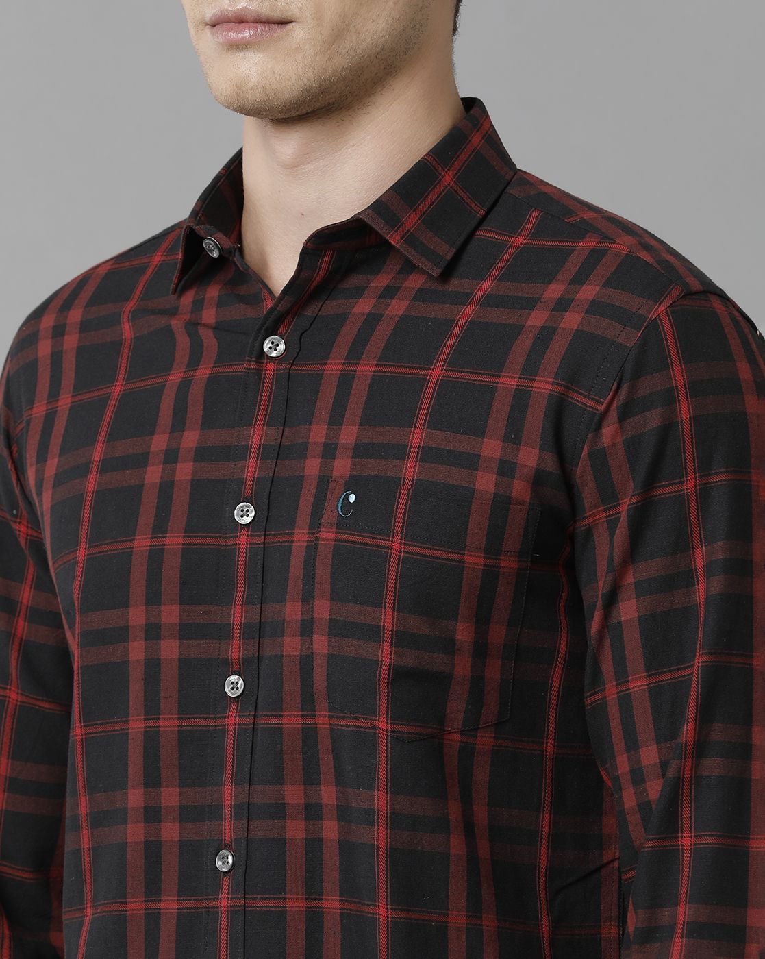 Men's Blended Linen Red Checked Contemporary Fit Full Sleeve Sleeve Casual Shirt