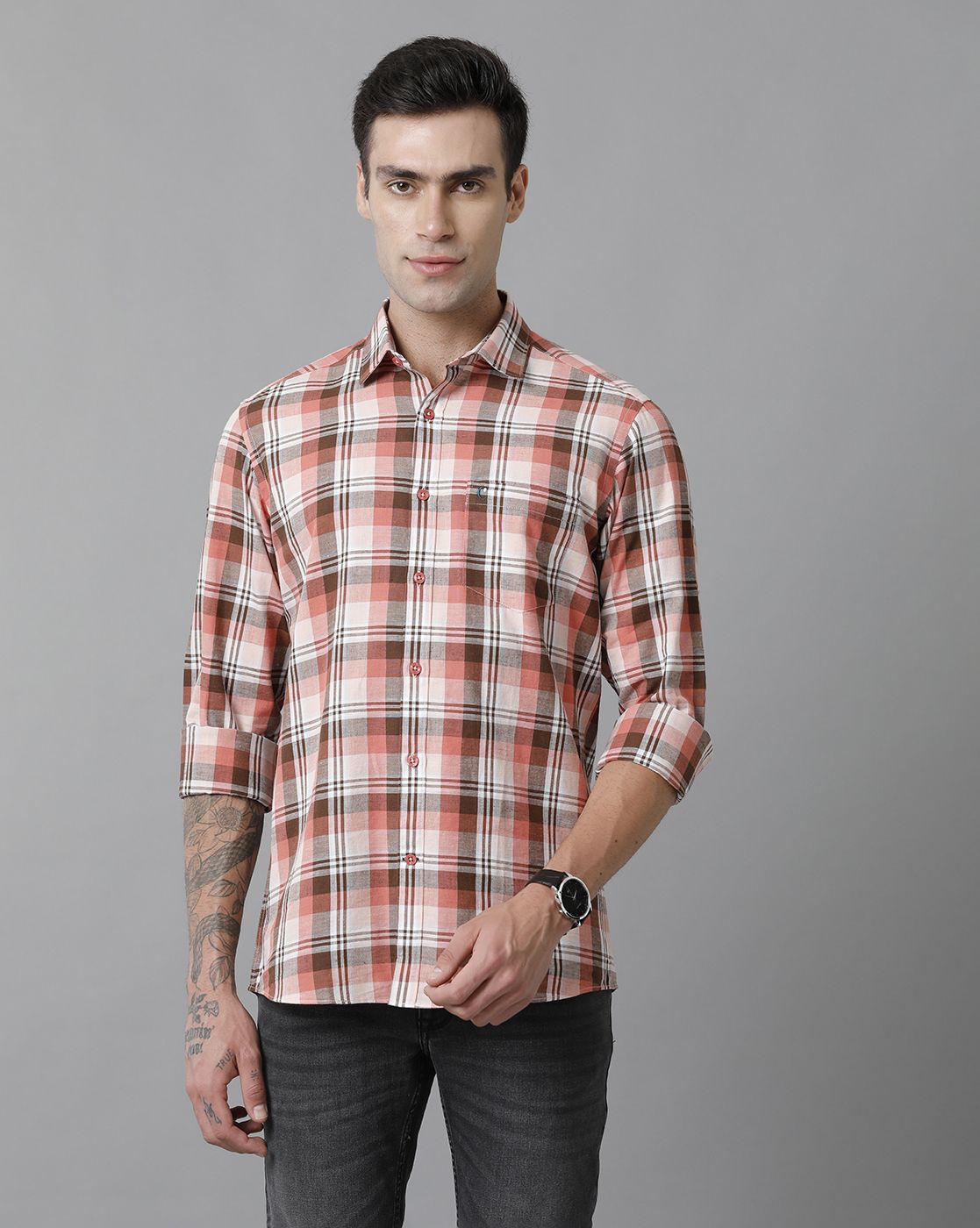 Men's Blended Linen Red Checked Contemporary Fit Full Sleeve Sleeve Casual Shirt