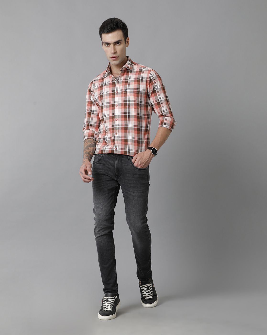 Men's Blended Linen Red Checked Contemporary Fit Full Sleeve Sleeve Casual Shirt