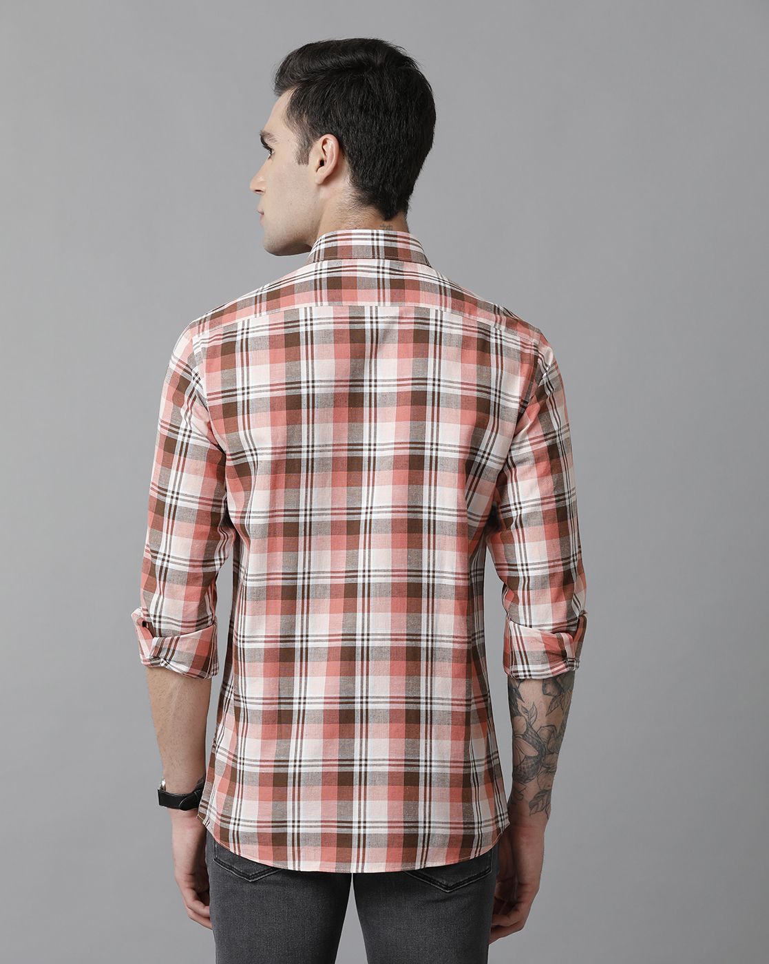 Men's Blended Linen Red Checked Contemporary Fit Full Sleeve Sleeve Casual Shirt