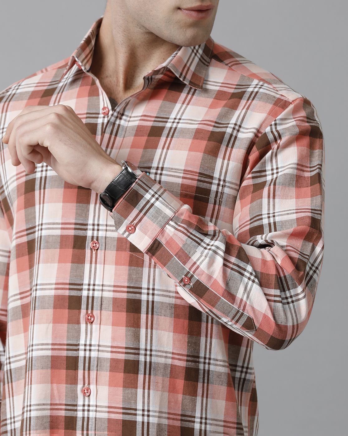 Men's Blended Linen Red Checked Contemporary Fit Full Sleeve Sleeve Casual Shirt