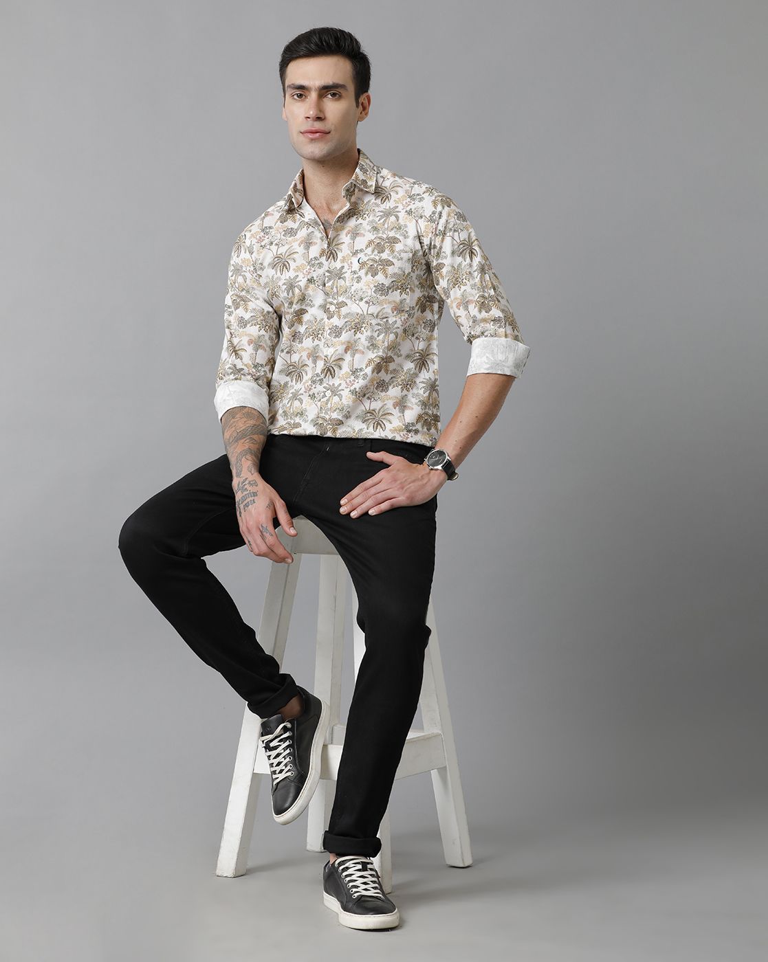 Men's Blended Linen Multicolor Printed Contemporary Fit Full Sleeve Sleeve Casual Shirt