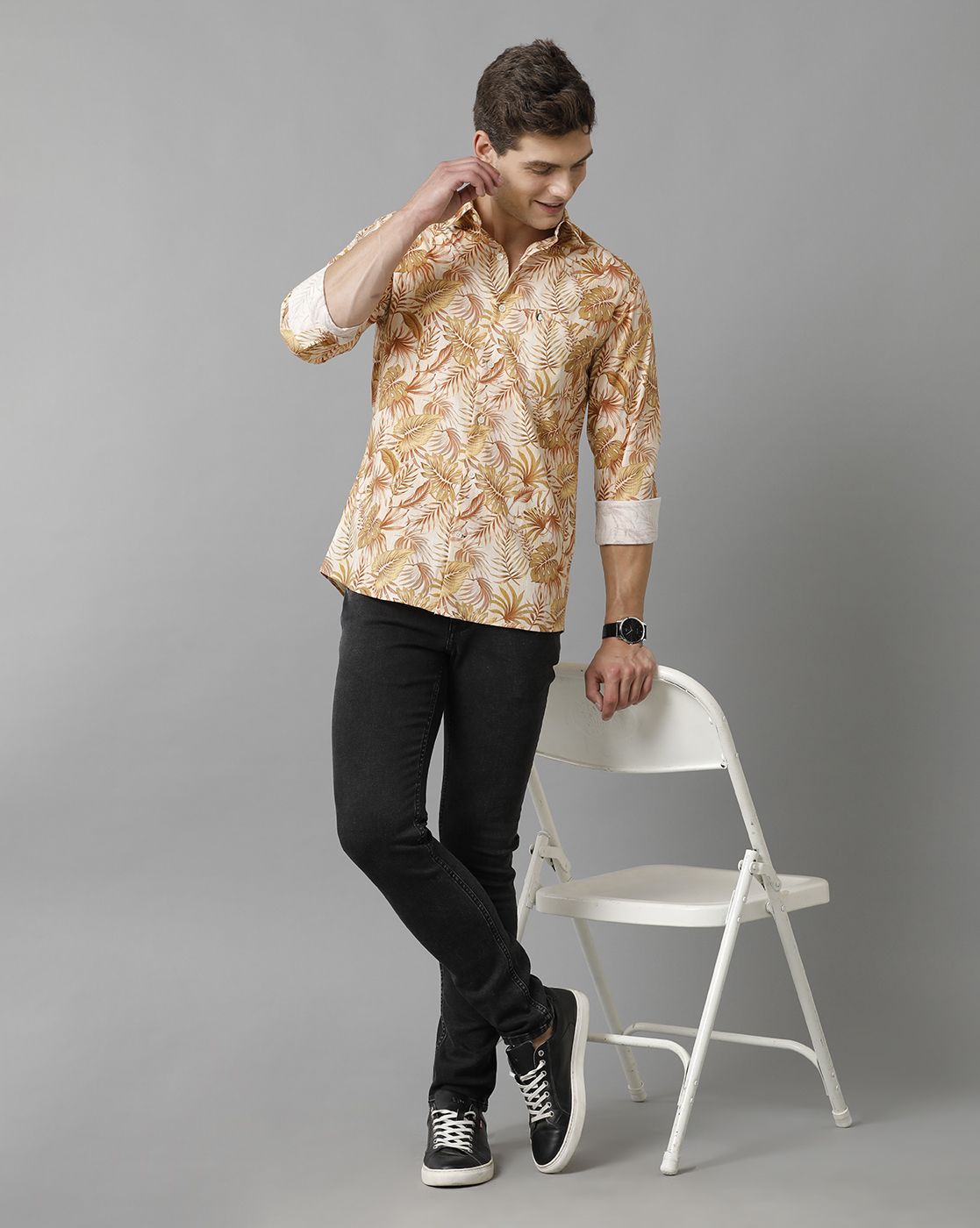 Men's Blended Linen Multicolor Printed Contemporary Fit Full Sleeve Sleeve Casual Shirt