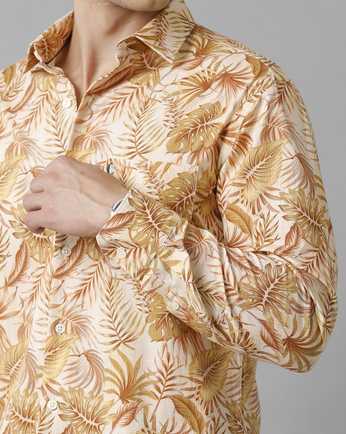 Men's Blended Linen Multicolor Printed Contemporary Fit Full Sleeve Sleeve Casual Shirt