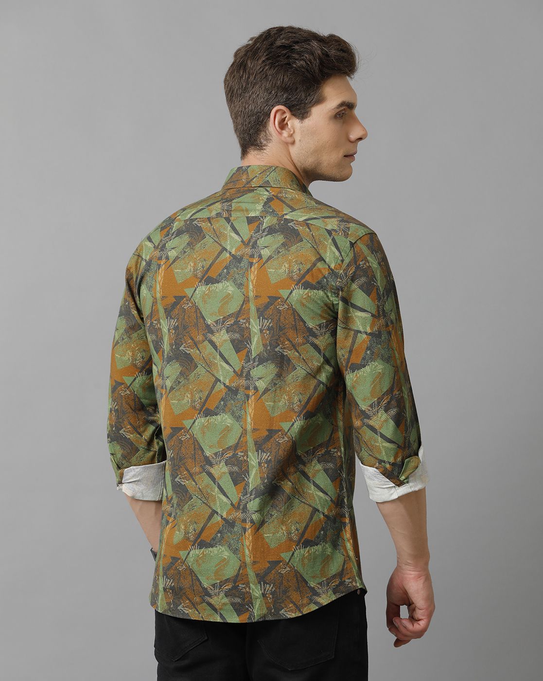 Men's Blended Linen Multicolor Printed Contemporary Fit Full Sleeve Sleeve Casual Shirt