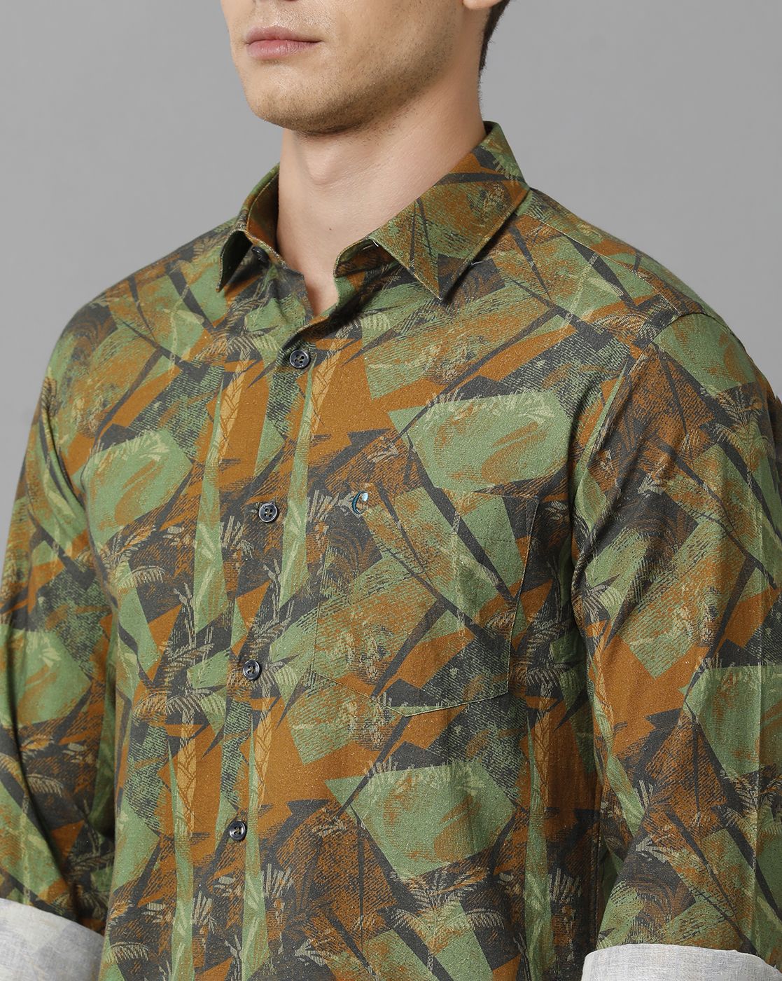 Men's Blended Linen Multicolor Printed Contemporary Fit Full Sleeve Sleeve Casual Shirt