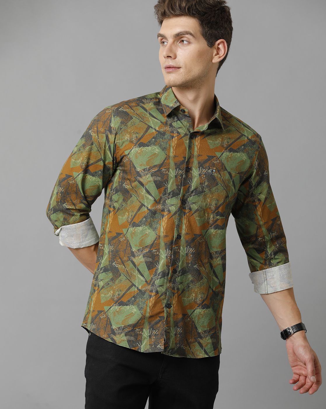 Men's Blended Linen Multicolor Printed Contemporary Fit Full Sleeve Sleeve Casual Shirt