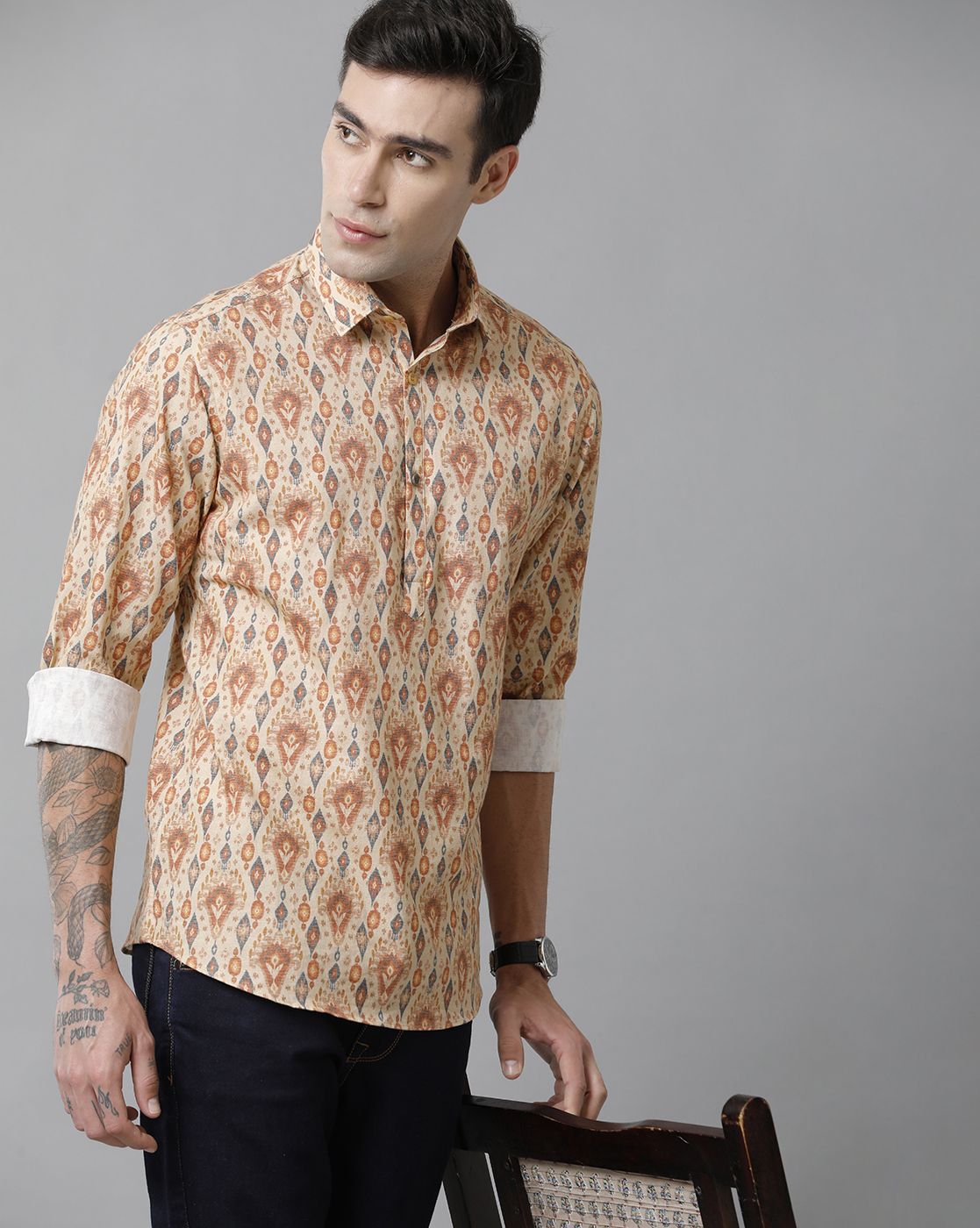Men's Blended Linen Multicolor Printed Contemporary Fit Full Sleeve Sleeve Casual Shirt
