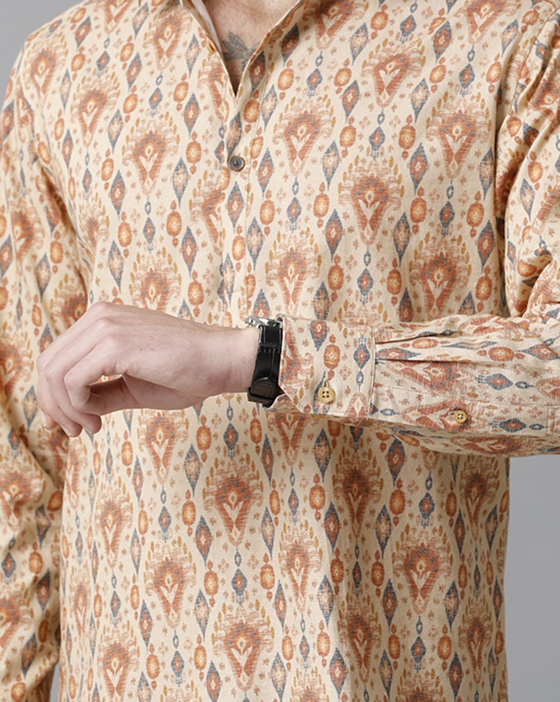 Men's Blended Linen Multicolor Printed Contemporary Fit Full Sleeve Sleeve Casual Shirt