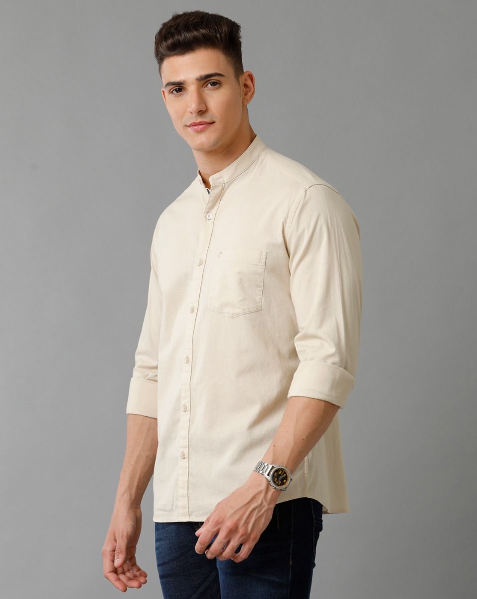 Men's Blended Linen Beige Solid Contemporary Fit Full Sleeve Sleeve Casual Shirt