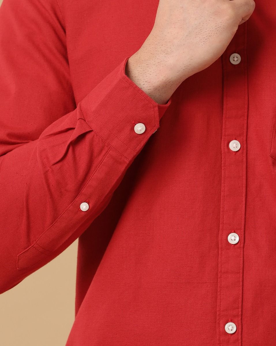 Men's Blended Linen Red Solid Contemporary Fit Full Sleeve Sleeve Casual Shirt