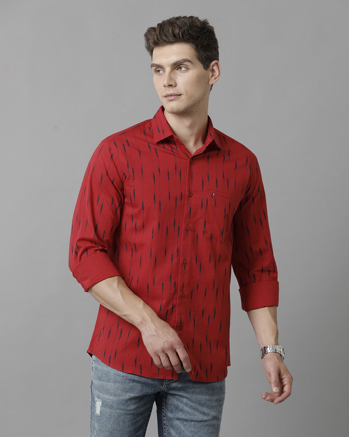 Men's Blended Linen Red Printed Contemporary Fit Full Sleeve Sleeve Casual Shirt