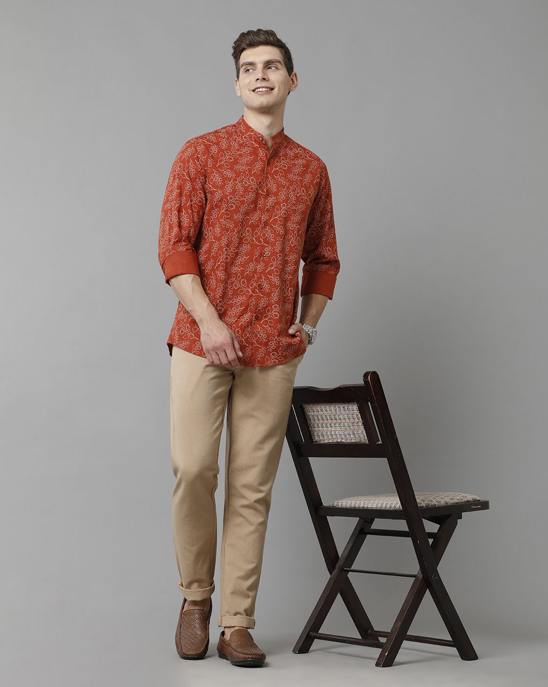 Men's Blended Linen Red Printed Contemporary Fit Full Sleeve Sleeve Casual Shirt