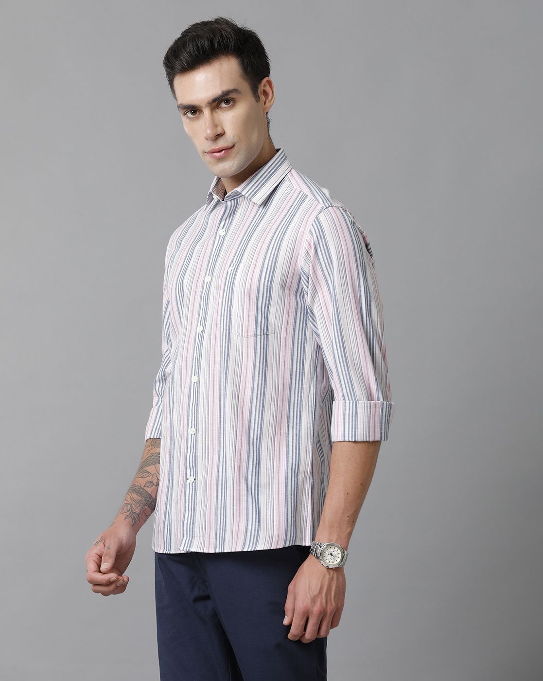 Men's Blended Linen Multicolor Striped Contemporary Fit Full Sleeve Sleeve Casual Shirt